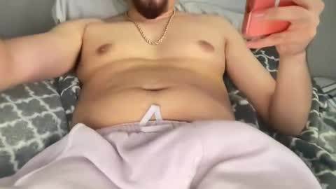 xavier_1169 online show from April 19, 7:38 pm