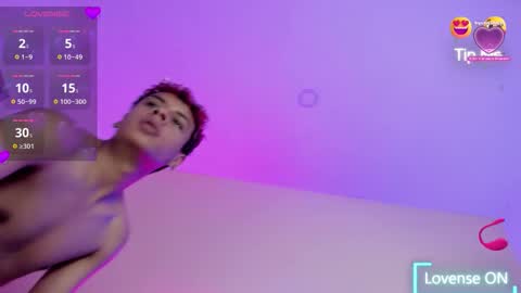 xavier fox   online show from February 13, 9:31 pm