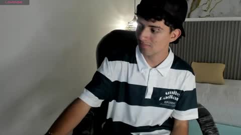 xebastwink online show from April 4, 7:33 pm