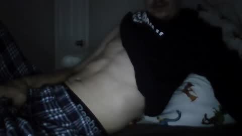 Snapshot of xjuskikinitx chatting on November 9, 2:10 pm Justin online show from November 9, 2:10 pm