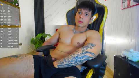      online show from November 1, 4:55 pm