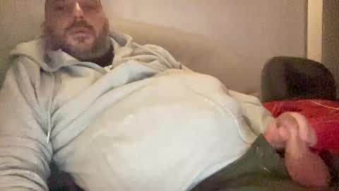 Snapshot of xl_gay_fm chatting on October 25, 1:07 am Guy XL online show from October 25, 1:07 am