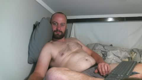 Red online show from December 17, 9:39 am