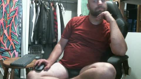 Red online show from December 10, 7:47 am