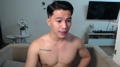 Sam online show from February 5, 4:04 pm