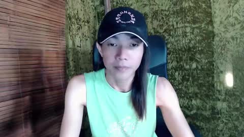 Snapshot of xxskinny_alonzoxx chatting on January 7, 11:24 pm Ali online show from January 7, 11:24 pm