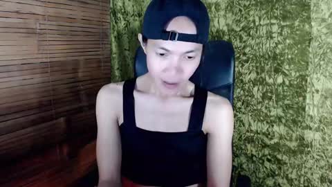 Snapshot of xxskinny_alonzoxx chatting on March 2, 5:31 pm Ali online show from March 2, 5:31 pm