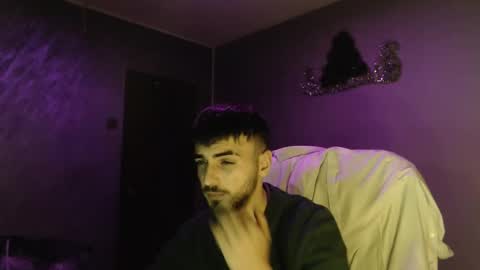 xxxdonpuiuuxxx online show from December 22, 6:16 pm