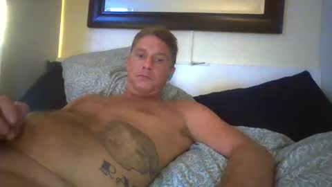 deeeeznutz online show from November 5, 8:05 am