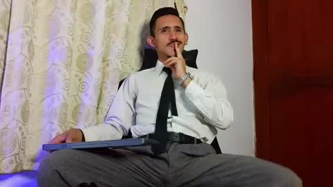Kev online show from May 4, 7:37 pm