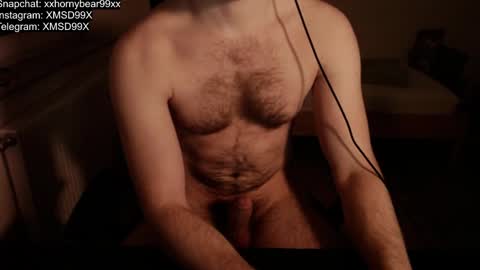 Snapshot of xxxhornybear99xxx chatting on December 15, 6:26 pm Matthias online show from December 15, 6:26 pm