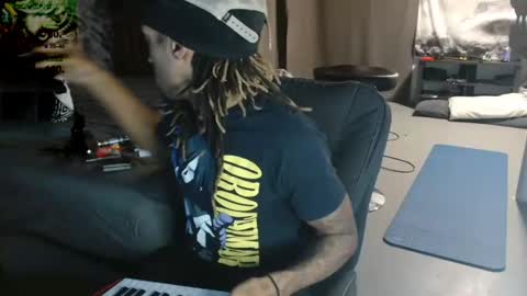 Snapshot of xxxjrstrokesxxx chatting on December 30, 4:08 pm xxxjrstrokesxxx online show from December 30, 4:08 pm