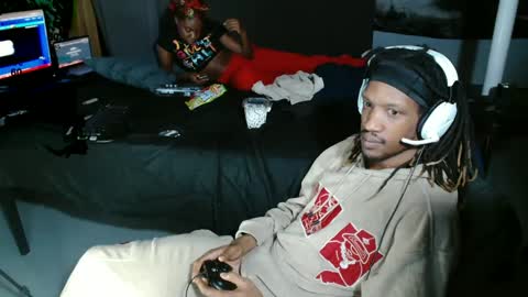 Snapshot of xxxjrstrokesxxx chatting on December 9, 2:45 am xxxjrstrokesxxx online show from December 9, 2:45 am
