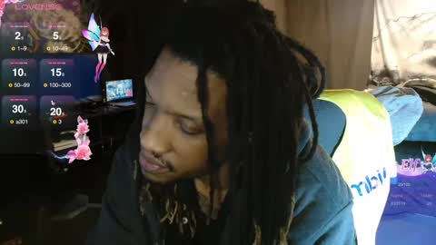 Snapshot of xxxjrstrokesxxx chatting on December 6, 2:35 am xxxjrstrokesxxx online show from December 6, 2:35 am