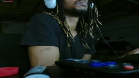 Snapshot of xxxjrstrokesxxx chatting on December 4, 12:52 am xxxjrstrokesxxx online show from December 4, 12:52 am