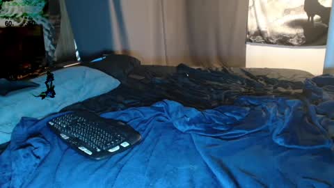 Snapshot of xxxjrstrokesxxx chatting on December 19, 2:46 pm xxxjrstrokesxxx online show from December 19, 2:46 pm