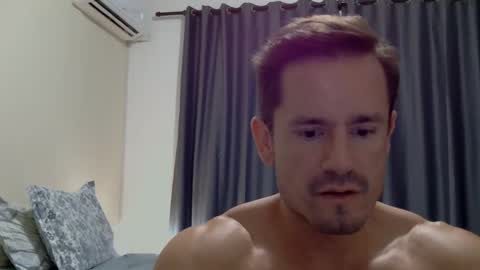 Snapshot of xxxmusclebigcockxxx chatting on December 9, 2:02 am xxxmusclebigcockxxx online show from December 9, 2:02 am
