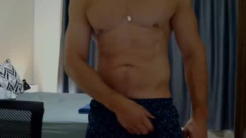 Snapshot of xxxmusclebigcockxxx chatting on February 15, 1:43 am xxxmusclebigcockxxx online show from February 15, 1:43 am