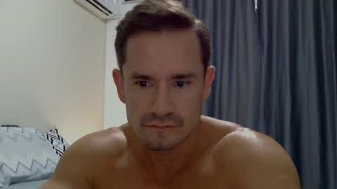 Snapshot of xxxmusclebigcockxxx chatting on February 5, 1:37 am xxxmusclebigcockxxx online show from February 5, 1:37 am