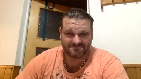 Snapshot of xyloreto80 chatting on October 4, 7:18 pm xyloreto80 online show from October 4, 7:18 pm