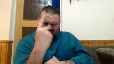 Snapshot of xyloreto80 chatting on January 28, 7:42 pm xyloreto80 online show from January 28, 7:42 pm