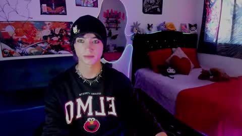 xzerox_ online show from February 26, 5:47 pm