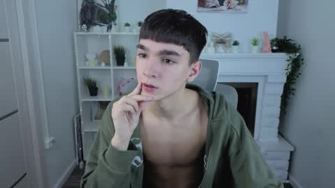 yamitwink online show from November 29, 8:22 pm