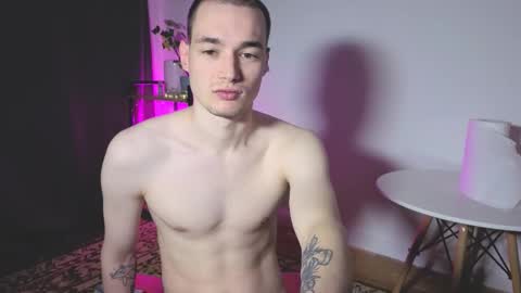 Yan online show from November 23, 4:23 am