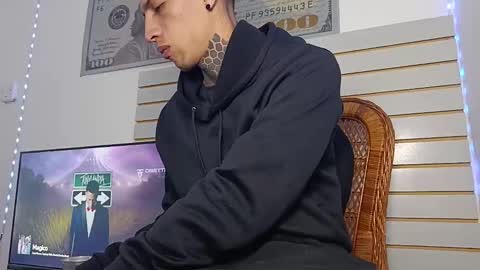 Yan online show from June 1, 4:02 am