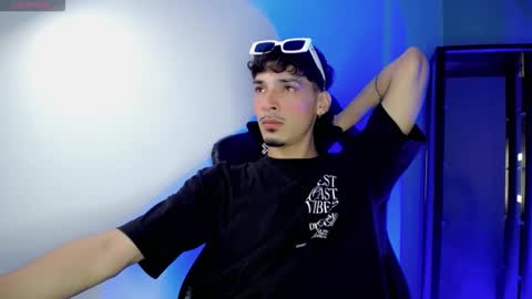 DANILO online show from December 1, 7:22 am