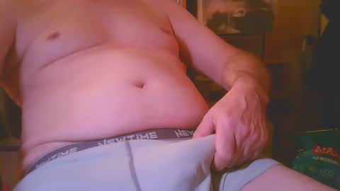 Snapshot of yapamature chatting on December 6, 5:22 pm dupuy online show from December 6, 5:22 pm