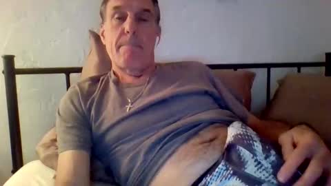 yeah_baby6988 online show from December 3, 5:02 am