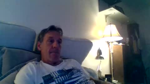 yeah_baby6988 online show from April 1, 3:19 am