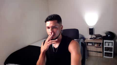 yeff online show from July 3, 12:17 am
