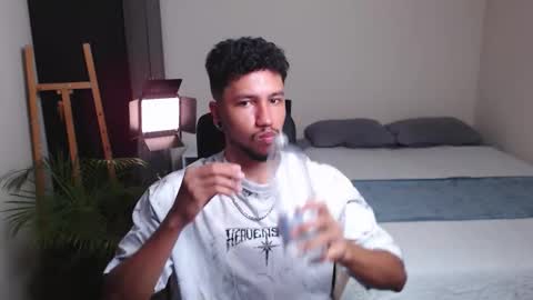 yeff online show from February 20, 12:29 am