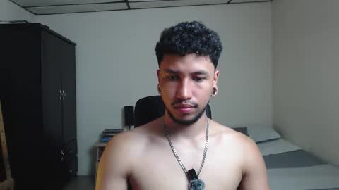 yeff online show from January 5, 11:19 pm