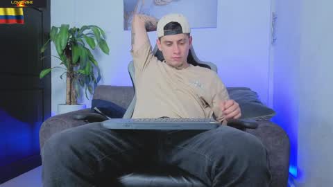 YEIKO ROMERO online show from April 9, 6:19 am