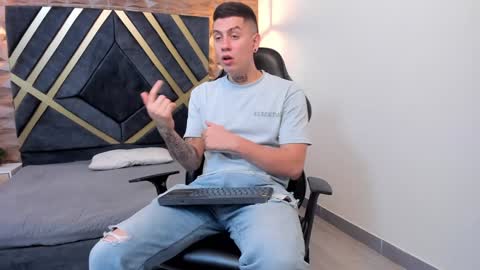 YEIKO ROMERO online show from February 8, 5:29 pm