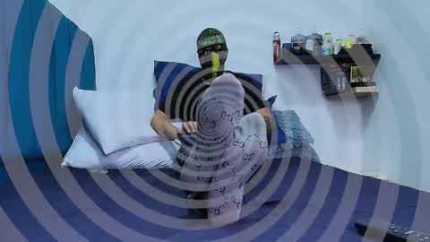 yeisongomezz online show from November 8, 9:29 pm