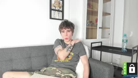 Yen online show from November 30, 6:32 pm