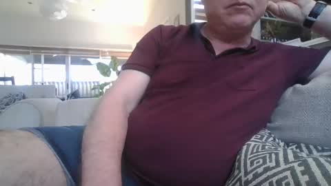 Snapshot of yesplease1969 chatting on September 21, 4:01 am yesplease1969 online show from September 21, 4:01 am