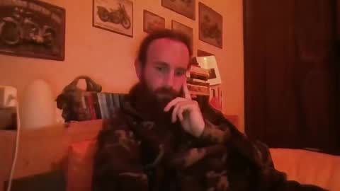 Snapshot of yeti_92 chatting on February 6, 6:56 pm yeti_92 online show from February 6, 6:56 pm