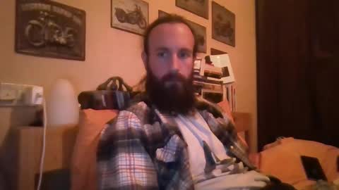 Snapshot of yeti_92 chatting on February 8, 6:01 pm yeti_92 online show from February 8, 6:01 pm