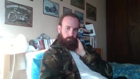 Snapshot of yeti_92 chatting on December 20, 12:38 pm yeti_92 online show from December 20, 12:38 pm