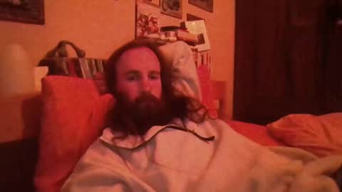 Snapshot of yeti_92 chatting on January 2, 5:29 pm yeti_92 online show from January 2, 5:29 pm