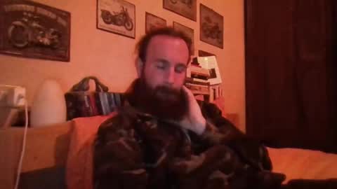 Snapshot of yeti_92 chatting on February 24, 6:47 pm yeti_92 online show from February 24, 6:47 pm