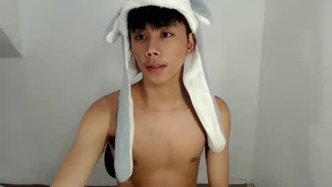 ynotyu online show from January 17, 9:38 pm