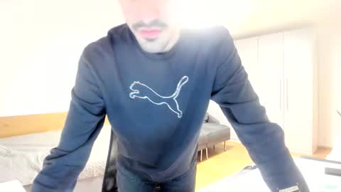 yoda130305 online show from January 16, 6:43 pm