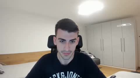 yoda130305 online show from March 17, 5:37 pm