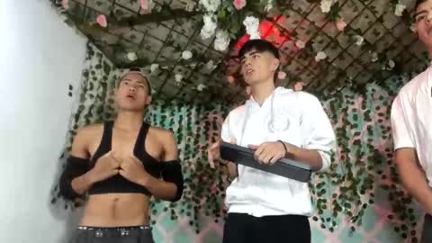yoel_allan_hot88 online show from October 20, 1:15 pm